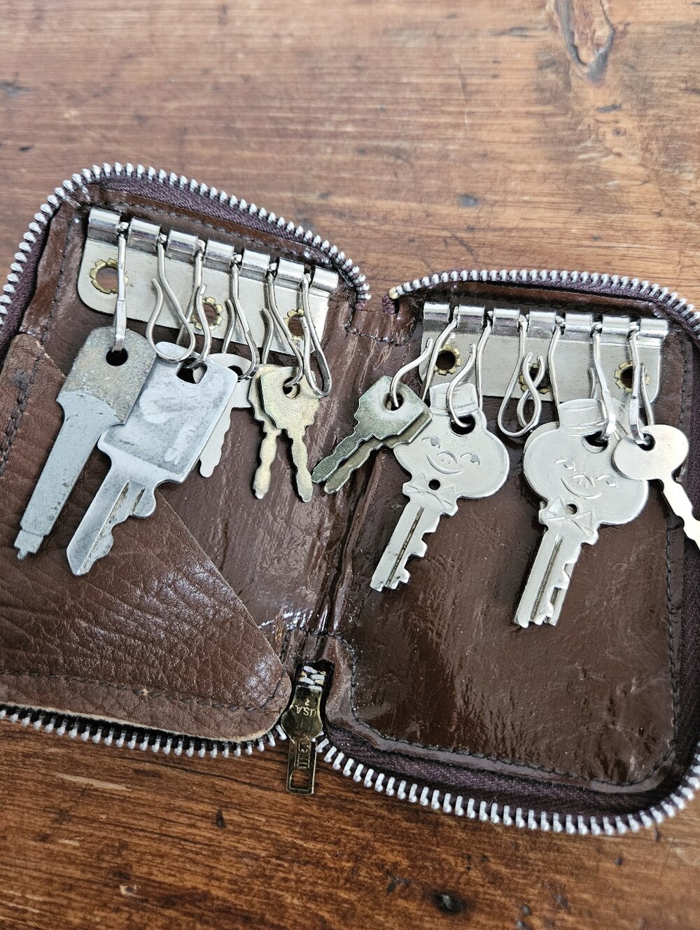 Vintage Leather Key Case With Vintage Luggage Keys Genuine Cowhide Zip Case Keys
